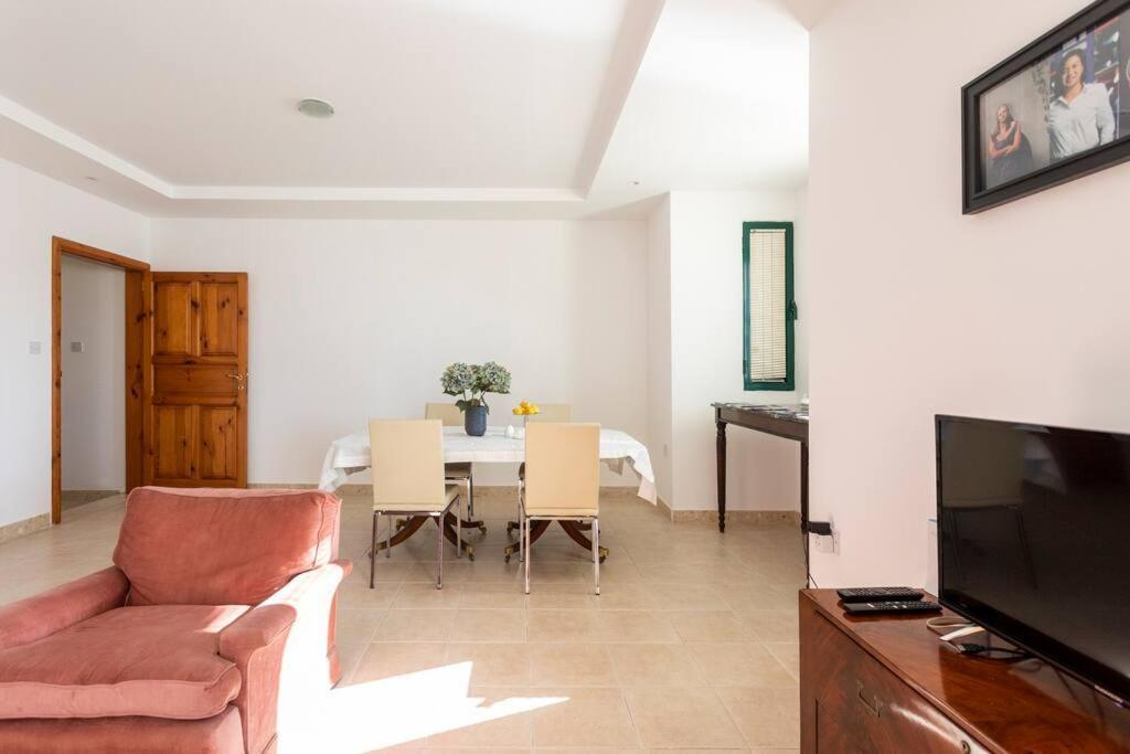 City Penthouse With Roof Terrace And Sea Views Valletta Bagian luar foto